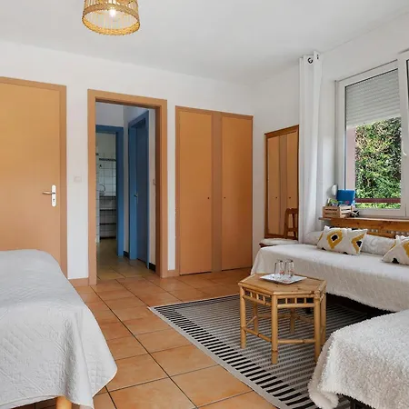 D'hotes - Sportive B&B 코르니몽